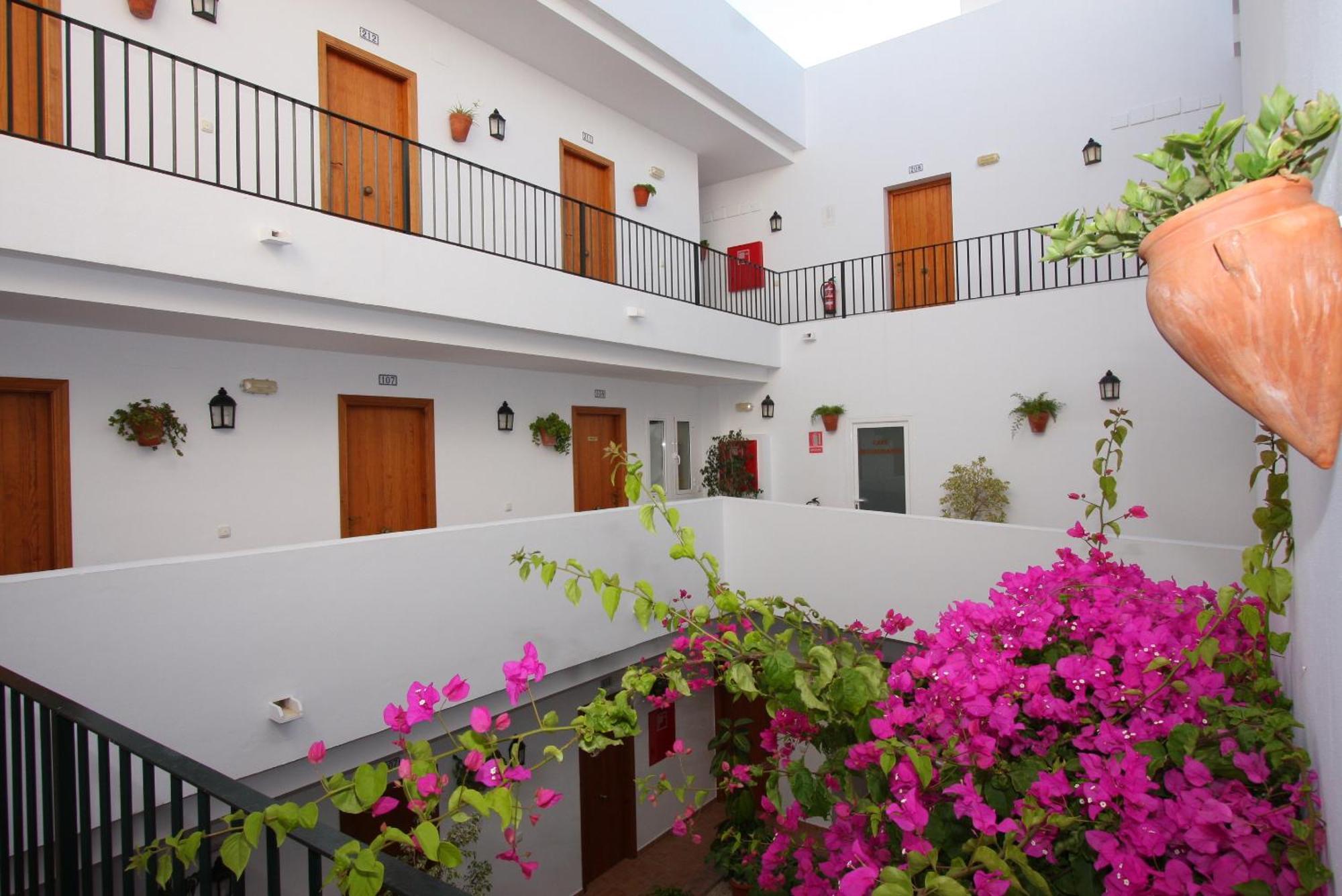 Hotel Oasis Atalaya Conil De La Frontera Exteriér fotografie